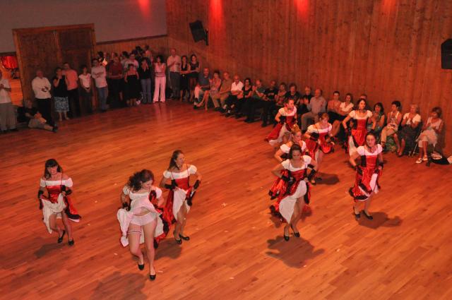 min 2010 10 10 station danse 291